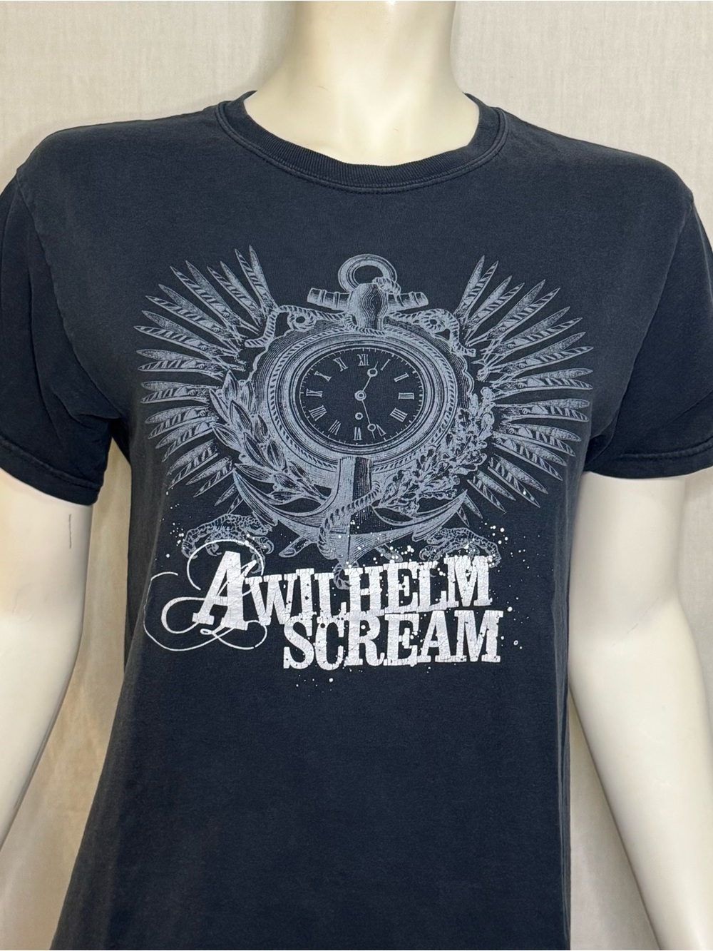 A Whilhelm Scream band black clock t shirt size small